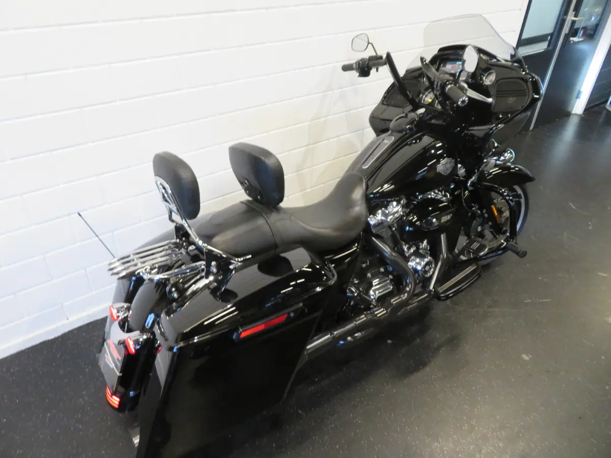 FLTRXS M8 GAAFE BIKE!
