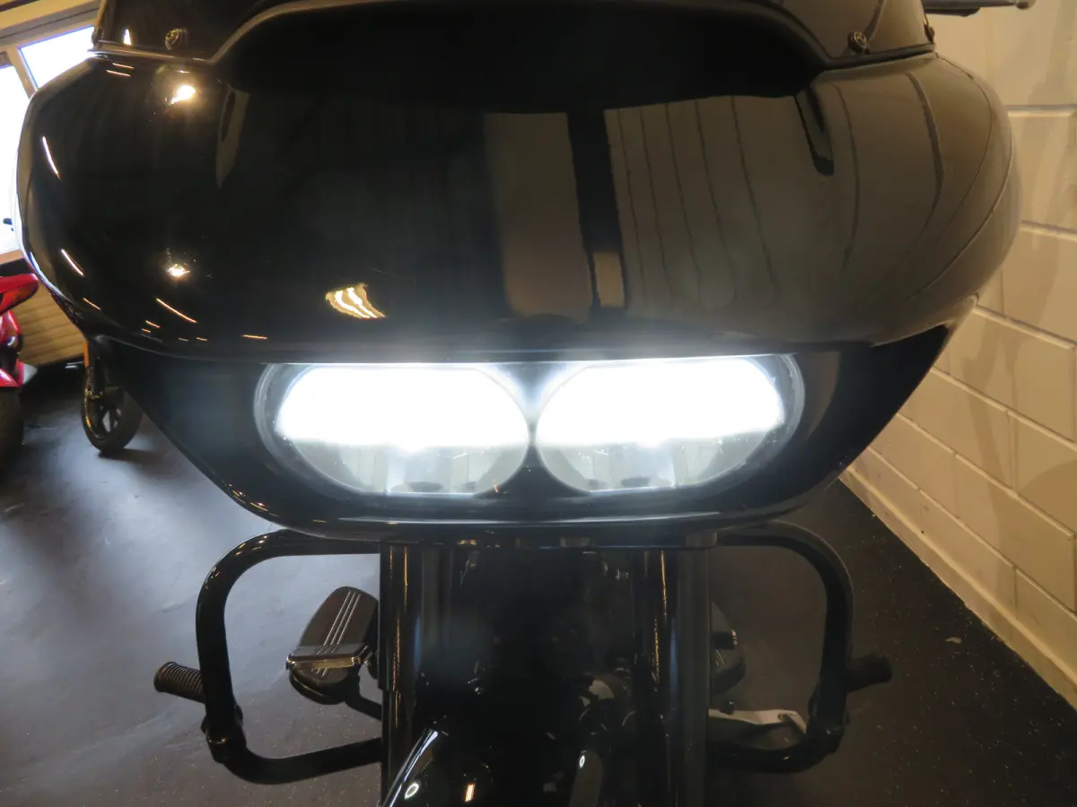 FLTRXS M8 GAAFE BIKE!