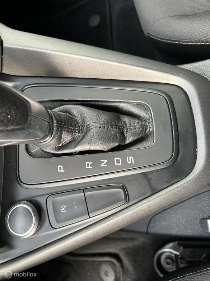 1.0 Trend * AUTOMAAT * 125 PK * NAVIGATIE * AIRCO