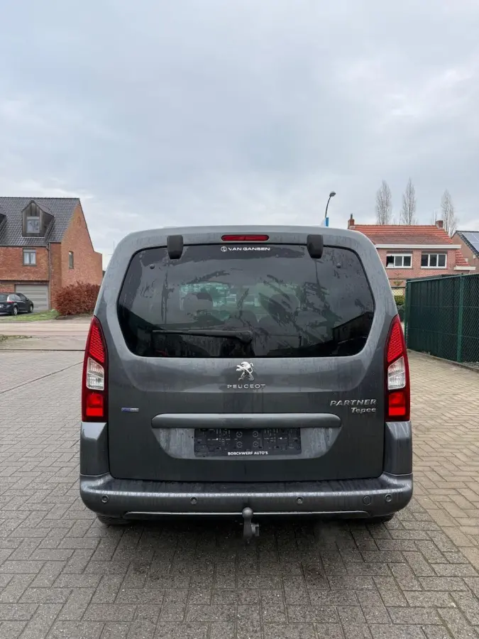 1.2 BENZINE| CAMERA |TREKHAAK | NIEUWE RIEM