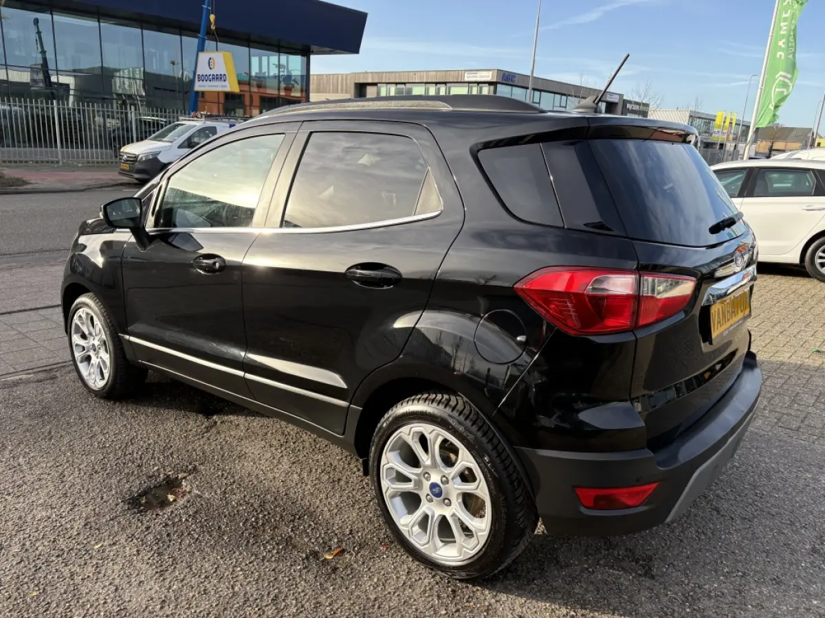 1.0 EcoBoost Titanium