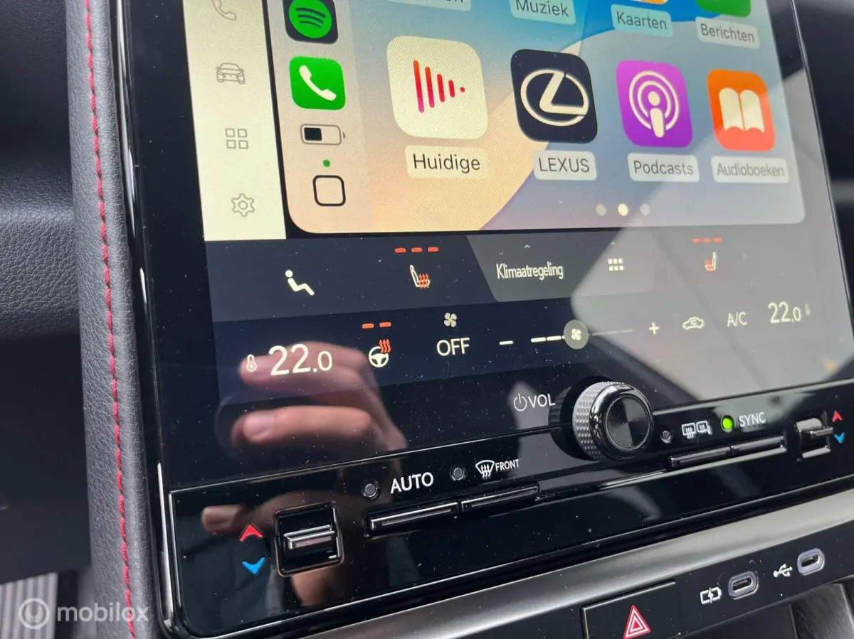 Cool 2WD Leder led Carplay Camera
