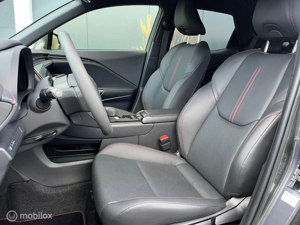 Cool 2WD Leder led Carplay Camera