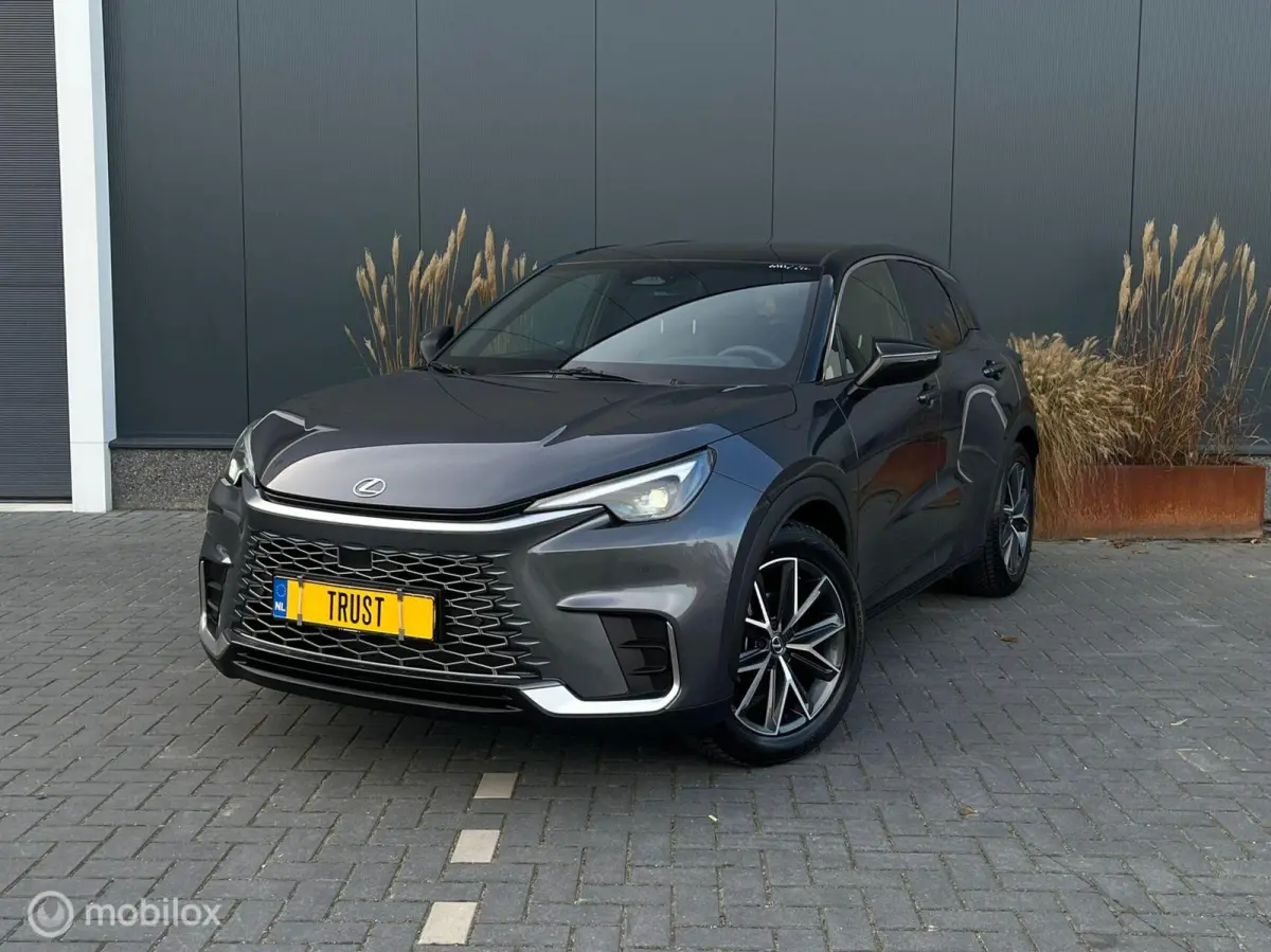 Cool 2WD Leder led Carplay Camera