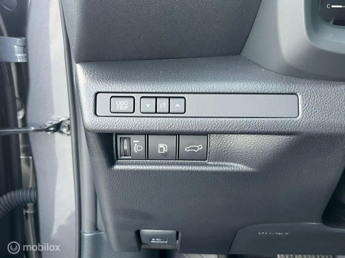 Cool 2WD Leder led Carplay Camera