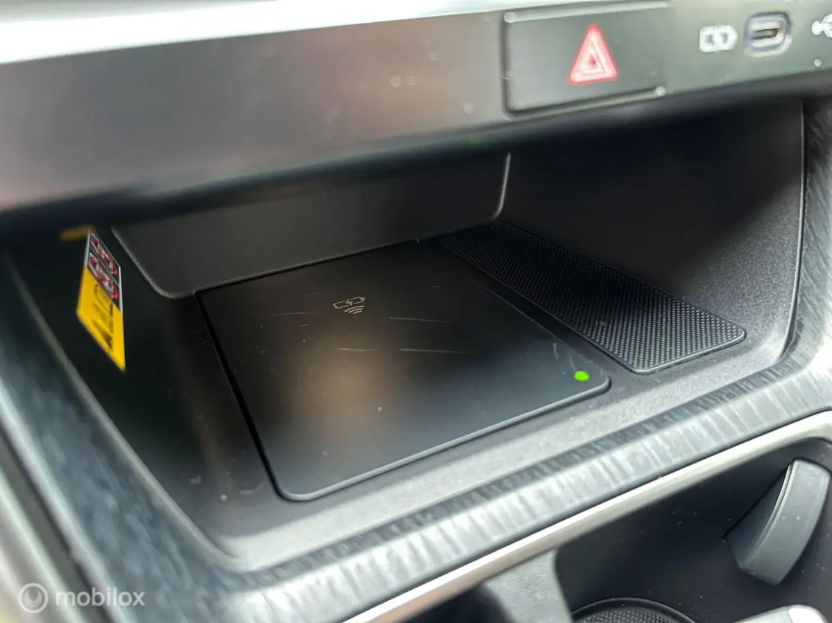 Cool 2WD Leder led Carplay Camera