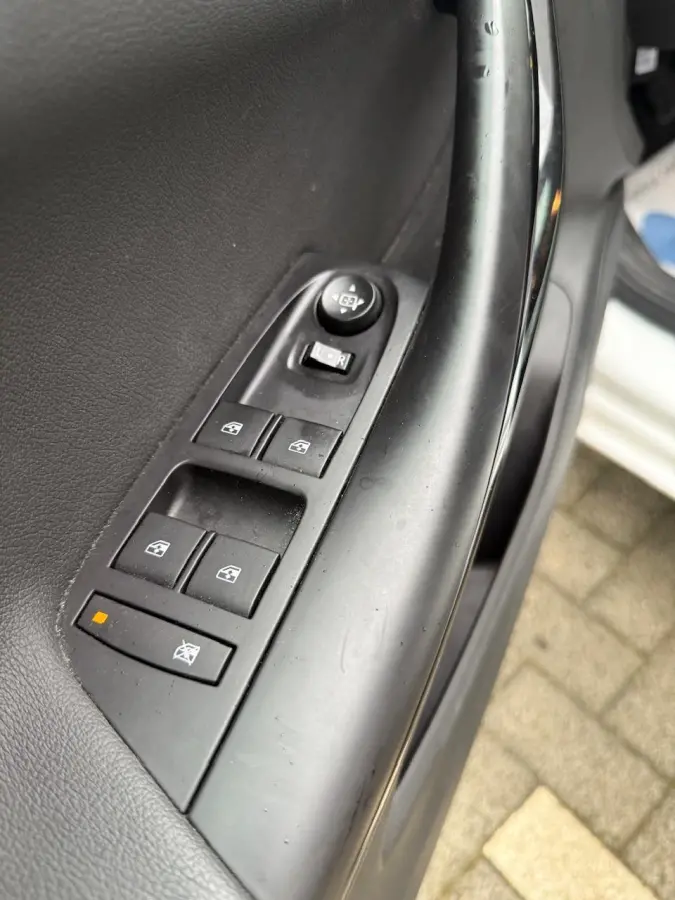 1.2 BENZINE| NAVI | 1 JAAR GARANTIE