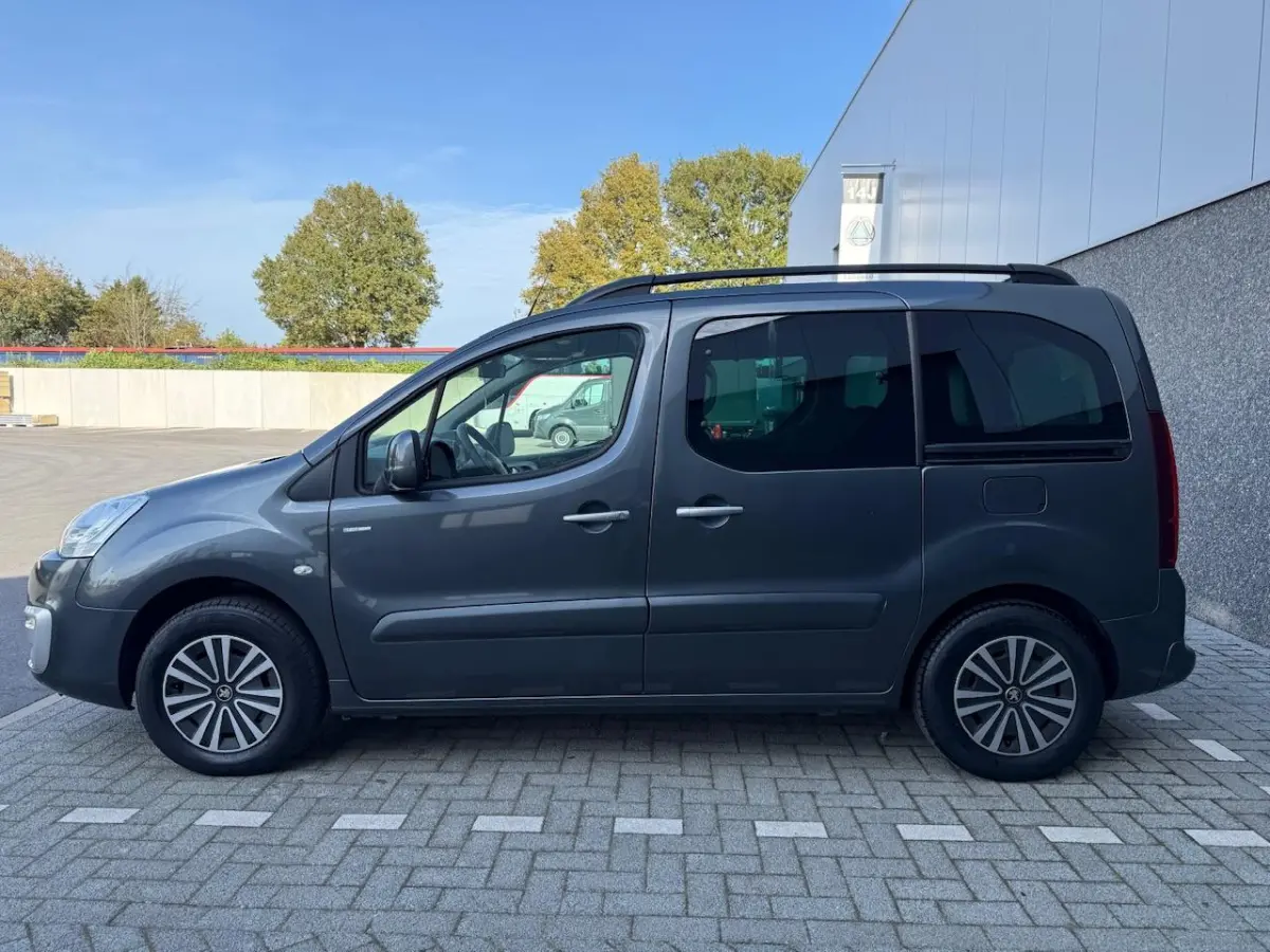 1.2 BENZINE | LAGE KM | NAVI | 1 JAAR GARANTIE