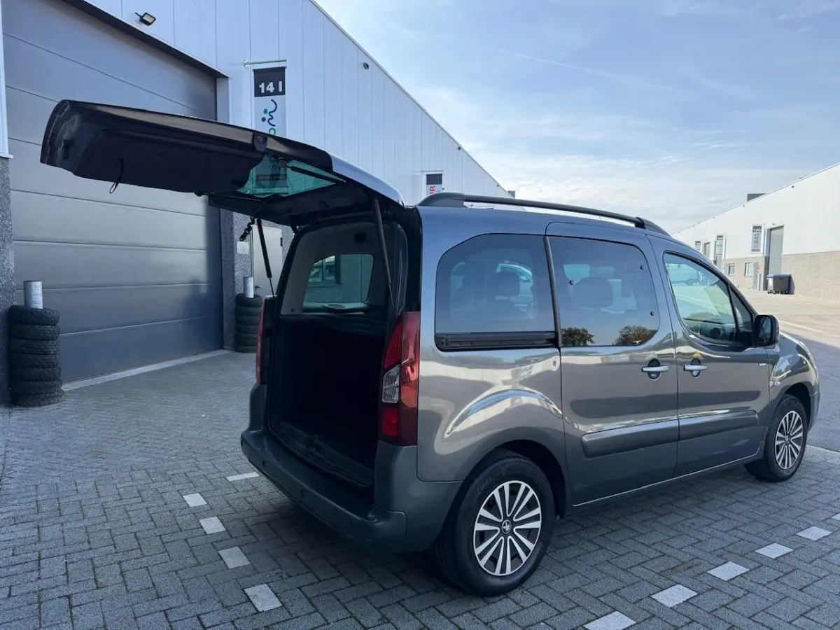 1.2 BENZINE | LAGE KM | NAVI | 1 JAAR GARANTIE