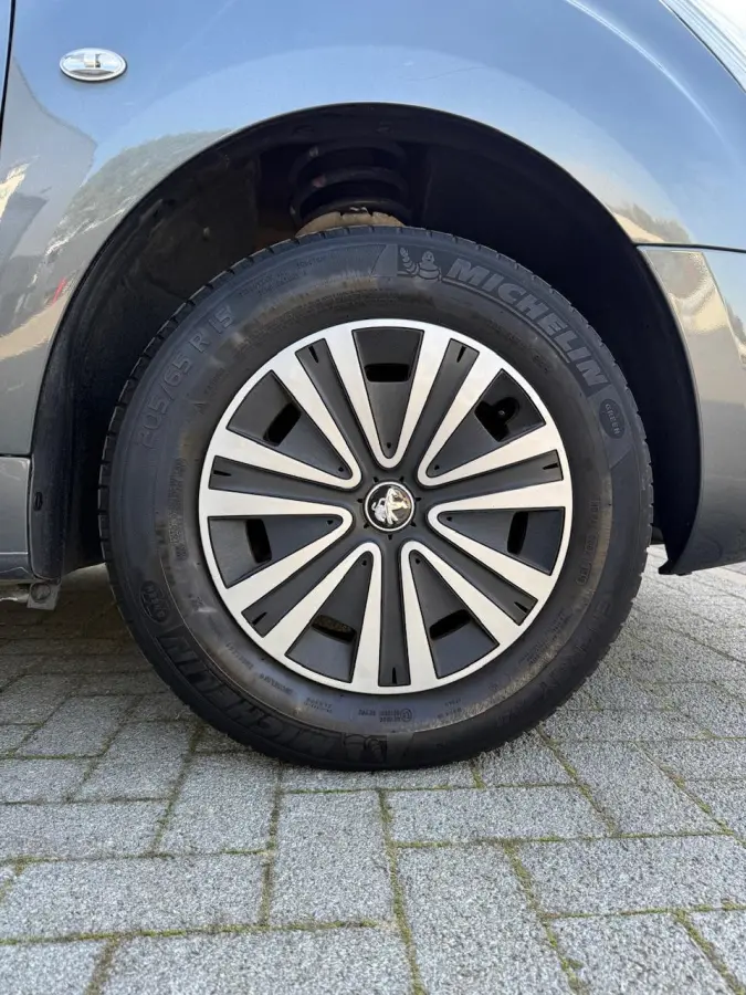 1.2 BENZINE | LAGE KM | NAVI | 1 JAAR GARANTIE