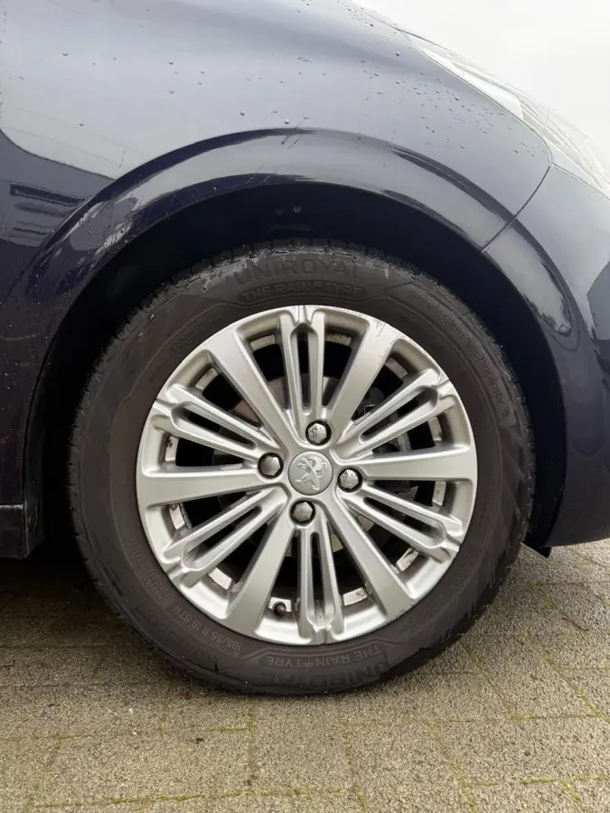 SIGNATURE | NAVIGATIE | 5DR | 1 JAAR GARANTIE