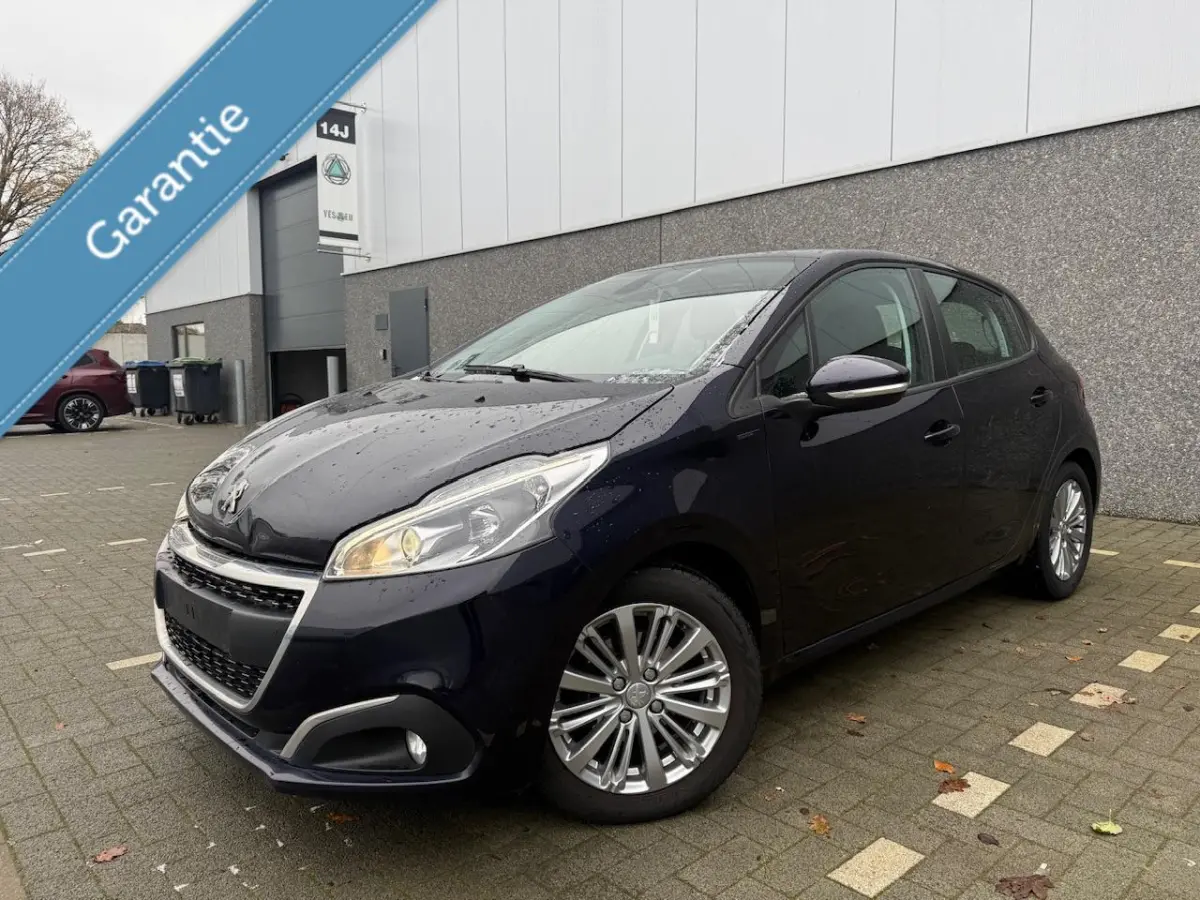 SIGNATURE | NAVIGATIE | 5DR | 1 JAAR GARANTIE