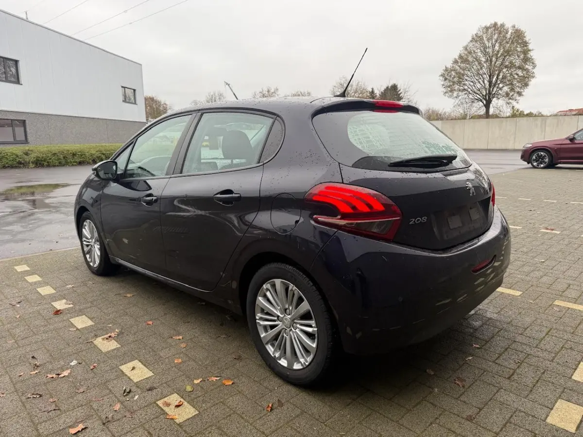 SIGNATURE | NAVIGATIE | 5DR | 1 JAAR GARANTIE