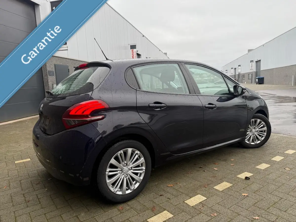 SIGNATURE | NAVIGATIE | 5DR | 1 JAAR GARANTIE