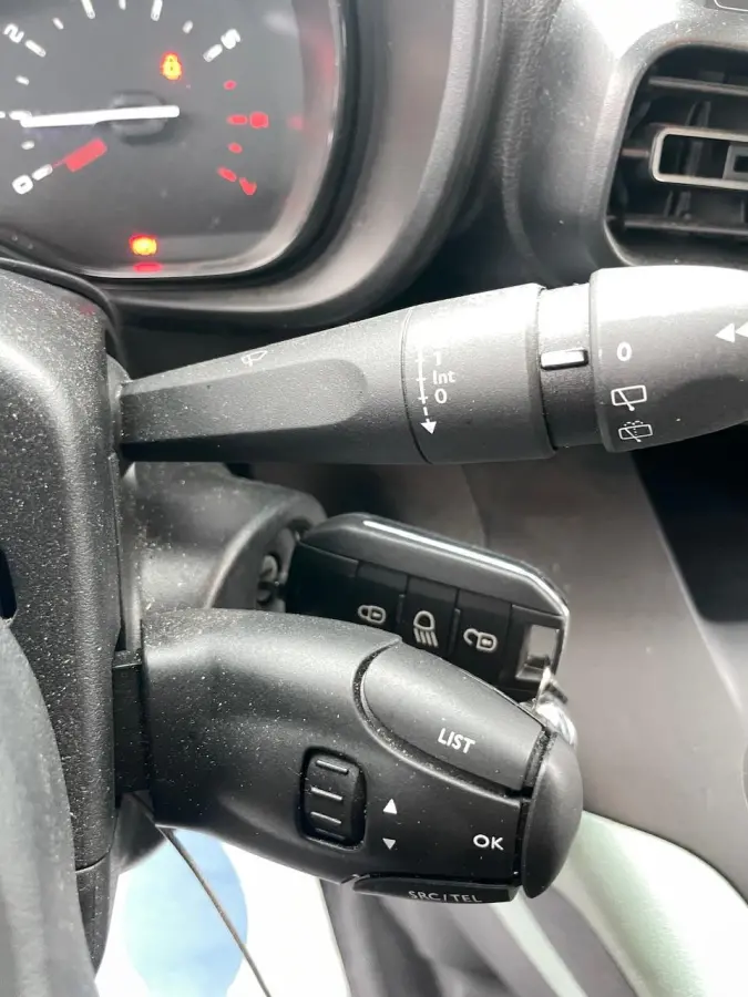 1.2 BENZINE | BLUETOOTH | 1 JAAR GARANTIE