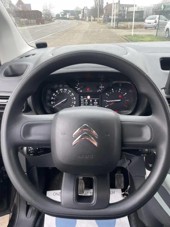 1.2 BENZINE | BLUETOOTH | 1 JAAR GARANTIE