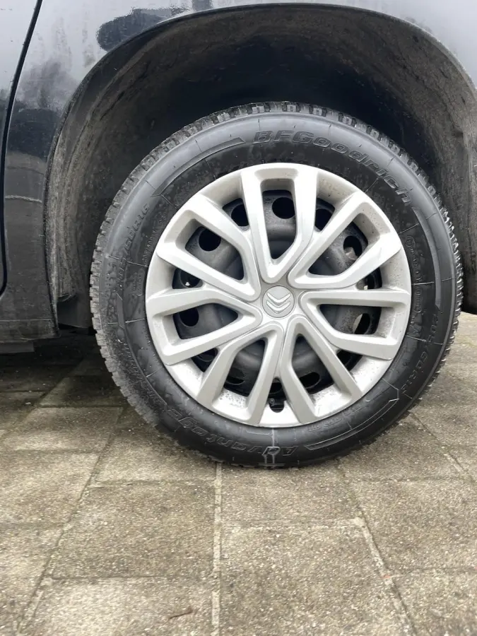 1.2 BENZINE | BLUETOOTH | 1 JAAR GARANTIE