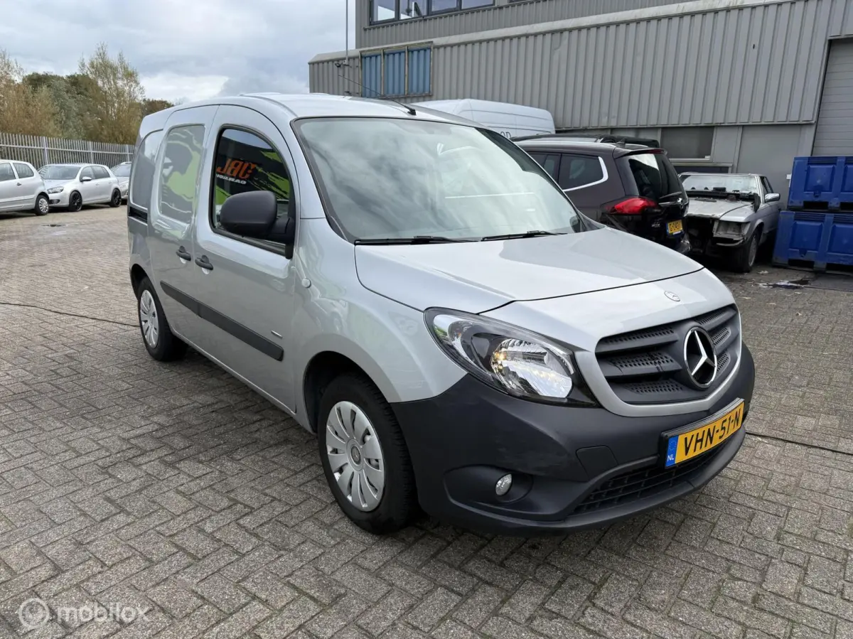 bestel 109 CDI BlueEFFICIENCY Euro 6 EX BTW