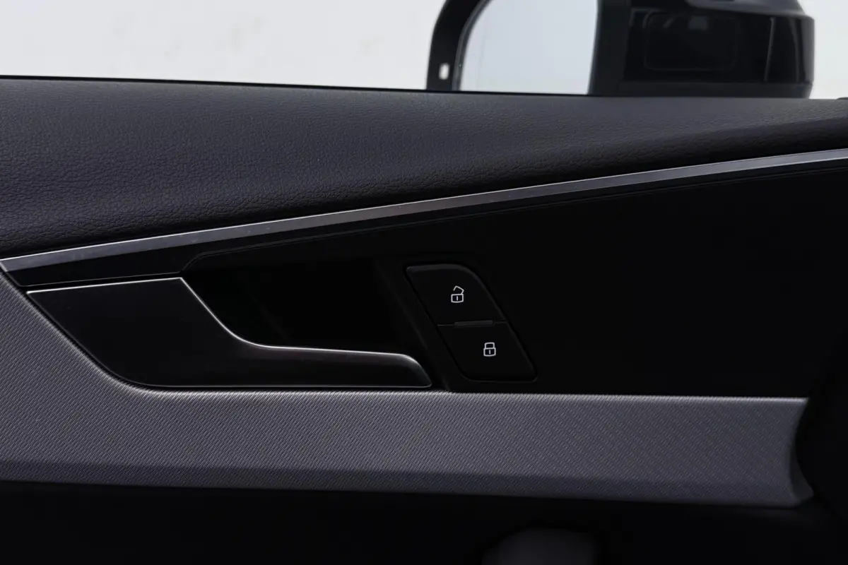 1.4 TFSI Sport Pro Line S-Line | Panoramadak | Digital Cockpit | Camera | Leer | Stoelverwarming V+A | Keyless |