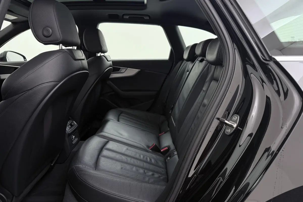 1.4 TFSI Sport Pro Line S-Line | Panoramadak | Digital Cockpit | Camera | Leer | Stoelverwarming V+A | Keyless |