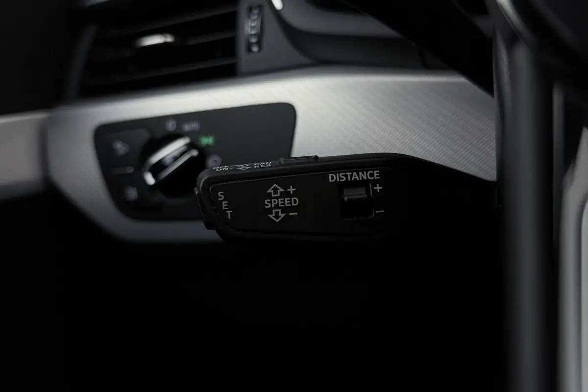 1.4 TFSI Sport Pro Line S-Line | Panoramadak | Digital Cockpit | Camera | Leer | Stoelverwarming V+A | Keyless |