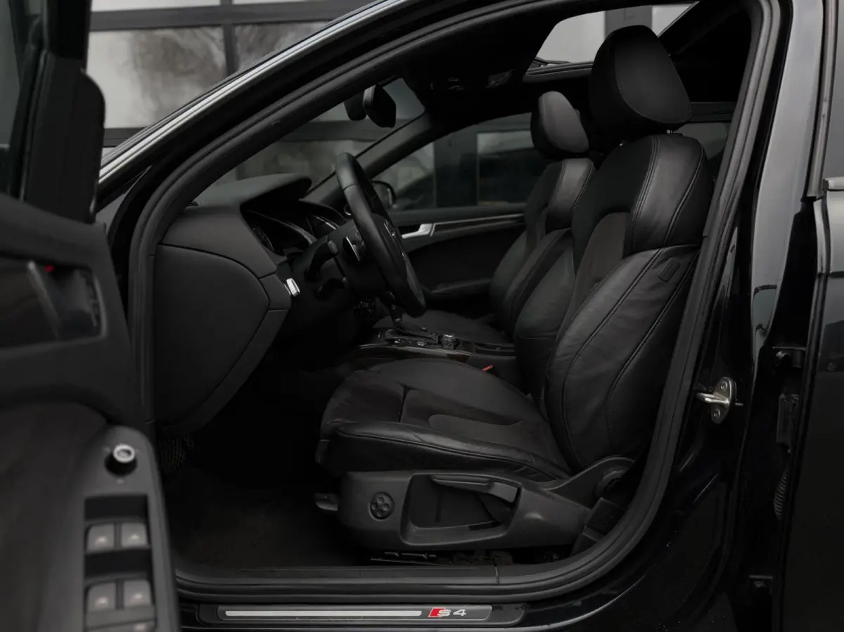 3.0 TFSI S4 quattro Pro Line