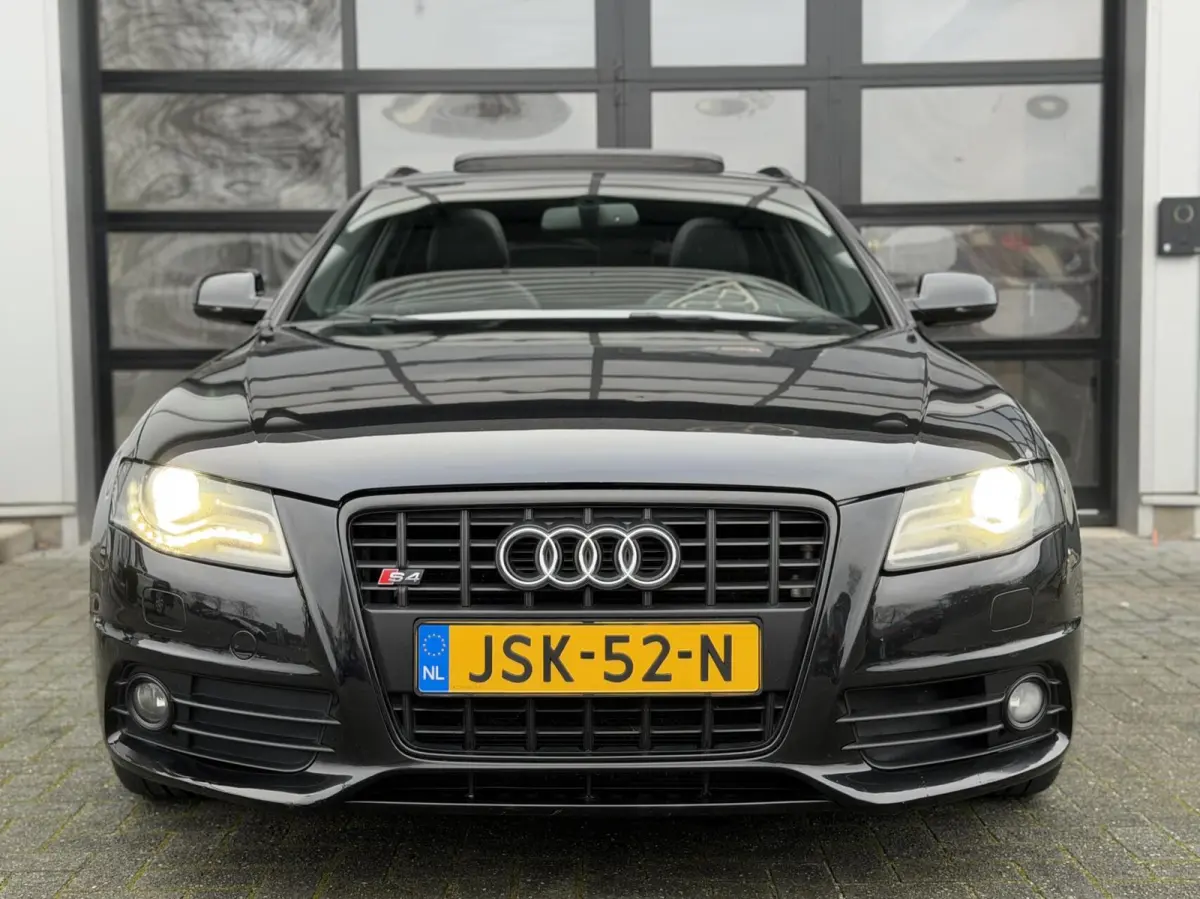 3.0 TFSI S4 quattro Pro Line