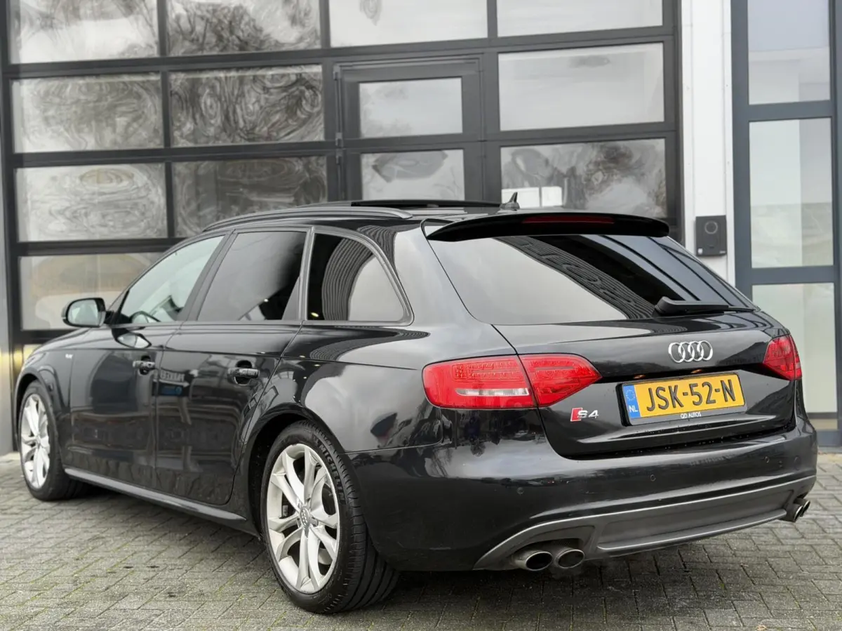 3.0 TFSI S4 quattro Pro Line