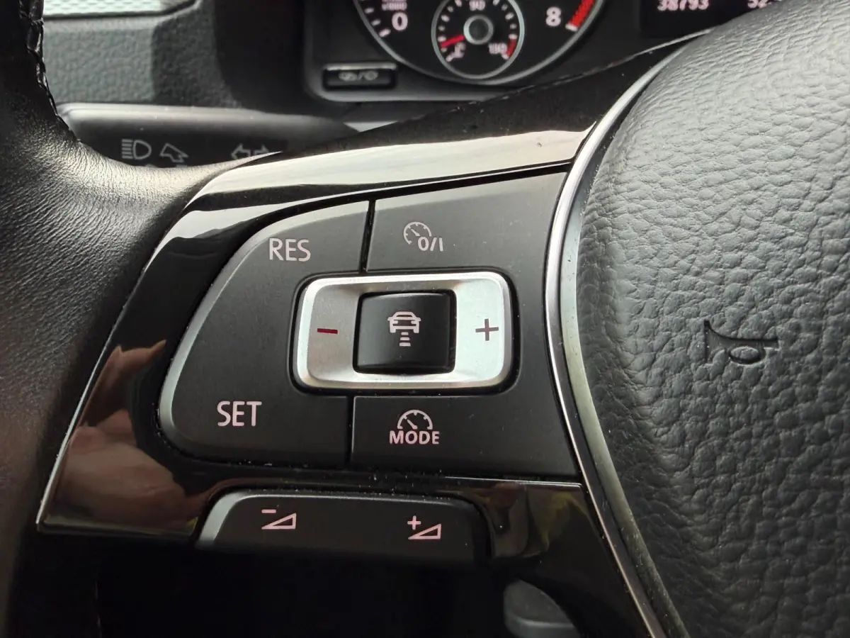 1.4 TSI Trendline DSG/38792km/Zeer nette staat