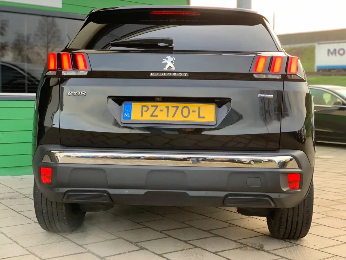1.2 PureTech Allure |2e Eigenaar|Automaat|D-riem v.v.|Camera| Navigatie|Cruise Control |