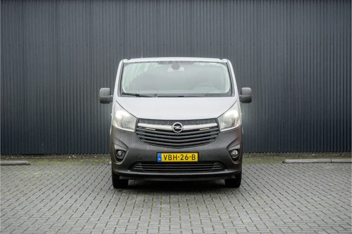 1.6 CDTI CDTI | L1H1 | 125PK | Euro 6 | LED | Camera | Navigatie | Cruise | Airco | PDC | Eco