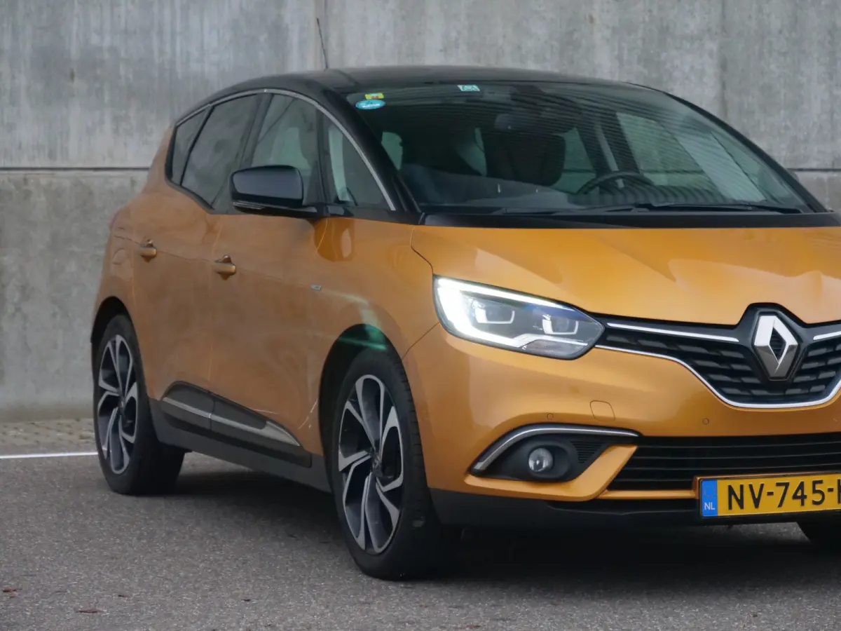 1.2 TCe Bose | NL auto | led | camera | trekhaak | zeer nette staat.