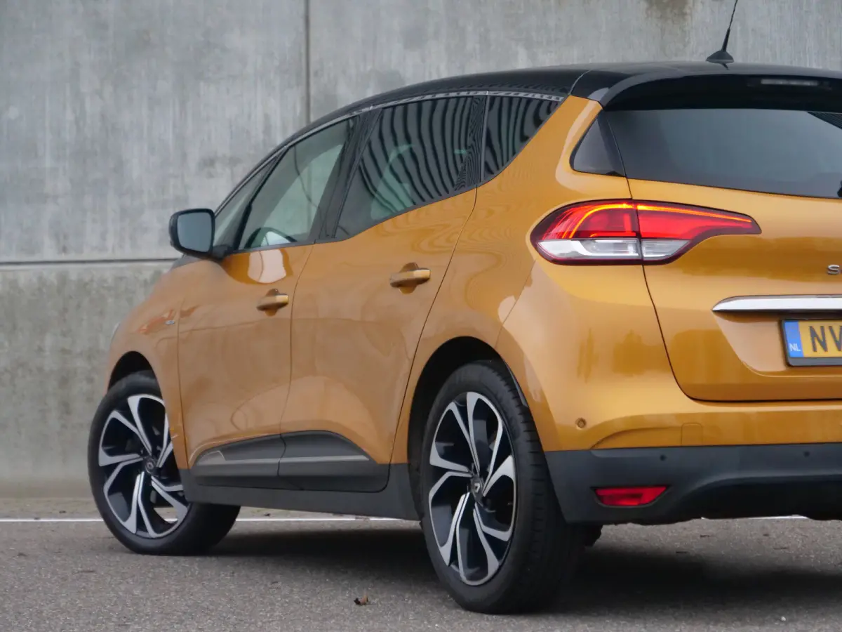 1.2 TCe Bose | NL auto | led | camera | trekhaak | zeer nette staat.