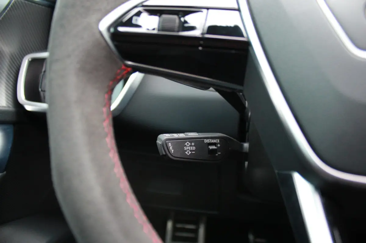 RS 6 TFSI quattro