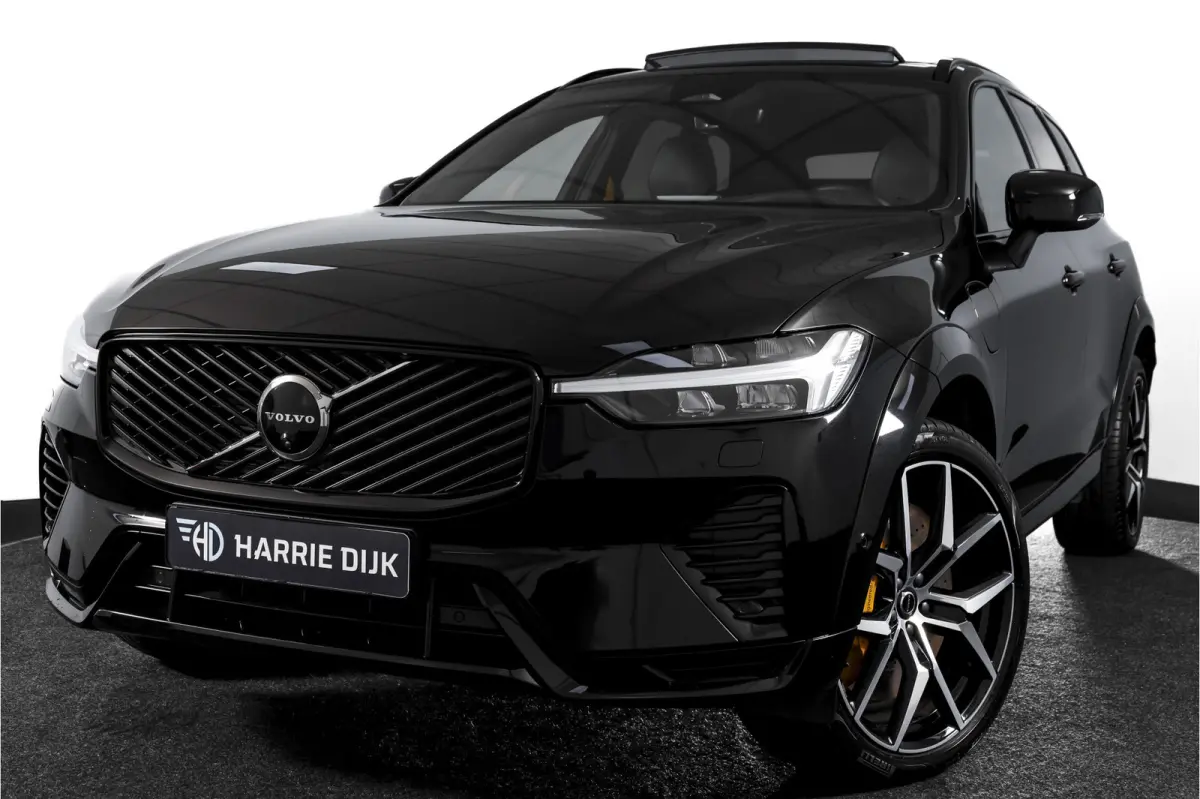 2.0 T8 Plug-in-hybrid AWD Polestar Engineered - Facelift MY26 | Elek. trekhaak | S/K-Panodak | Dig.Cockpit | Adapt.Cruise | Harman/Kardon | Stoel+-Stuurverw. | Elek. stoelen | 360 Camera | N
