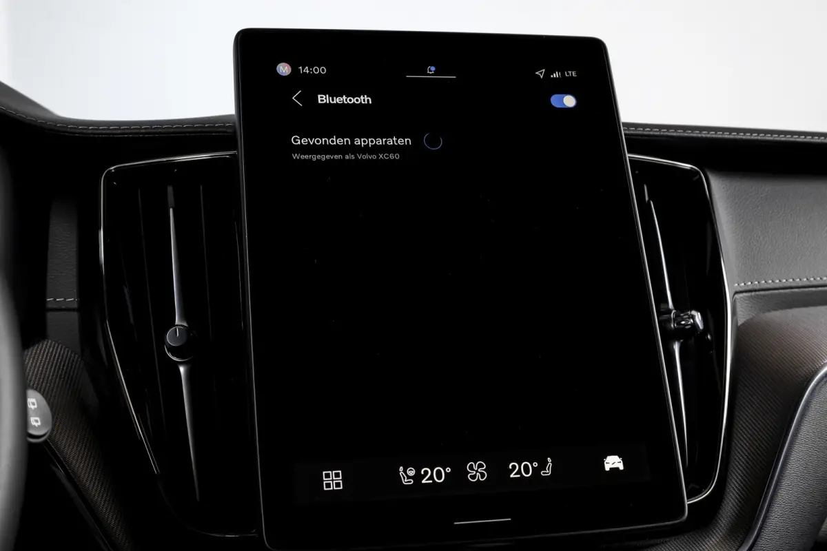 2.0 T8 Plug-in-hybrid AWD Polestar Engineered - Facelift MY26 | Elek. trekhaak | S/K-Panodak | Dig.Cockpit | Adapt.Cruise | Harman/Kardon | Stoel+-Stuurverw. | Elek. stoelen | 360 Camera | N