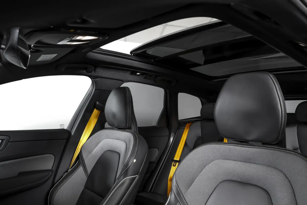 2.0 T8 Plug-in-hybrid AWD Polestar Engineered - Facelift MY26 | Elek. trekhaak | S/K-Panodak | Dig.Cockpit | Adapt.Cruise | Harman/Kardon | Stoel+-Stuurverw. | Elek. stoelen | 360 Camera | N