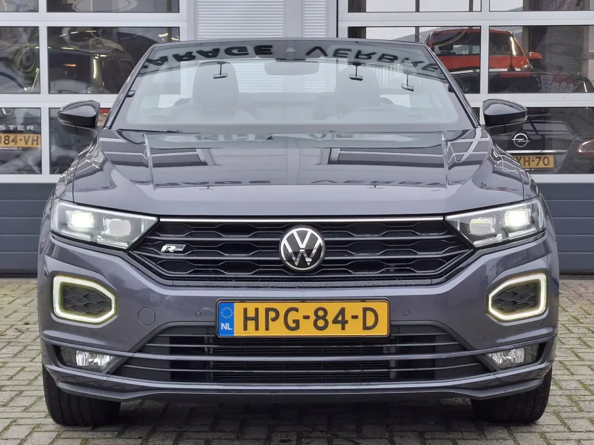 1.5 TSI R-Line | Navigatie/Android/Apple Carplay | LM Velgen 17" | Voorstoelen/Stuurwiel Verwarmd | Adaptive Cruise Control | Achteruitrijcamera | Airco |