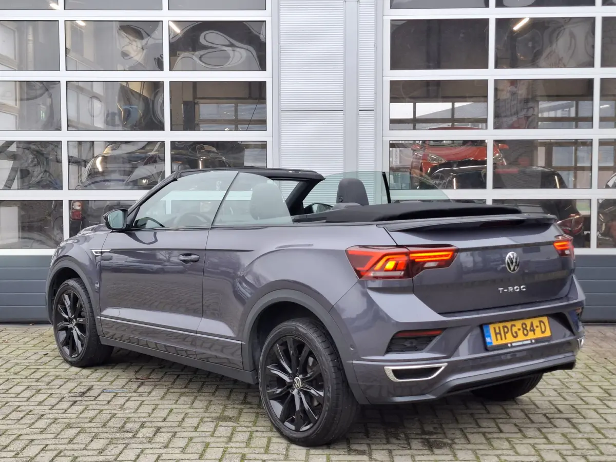 1.5 TSI R-Line | Navigatie/Android/Apple Carplay | LM Velgen 17" | Voorstoelen/Stuurwiel Verwarmd | Adaptive Cruise Control | Achteruitrijcamera | Airco |