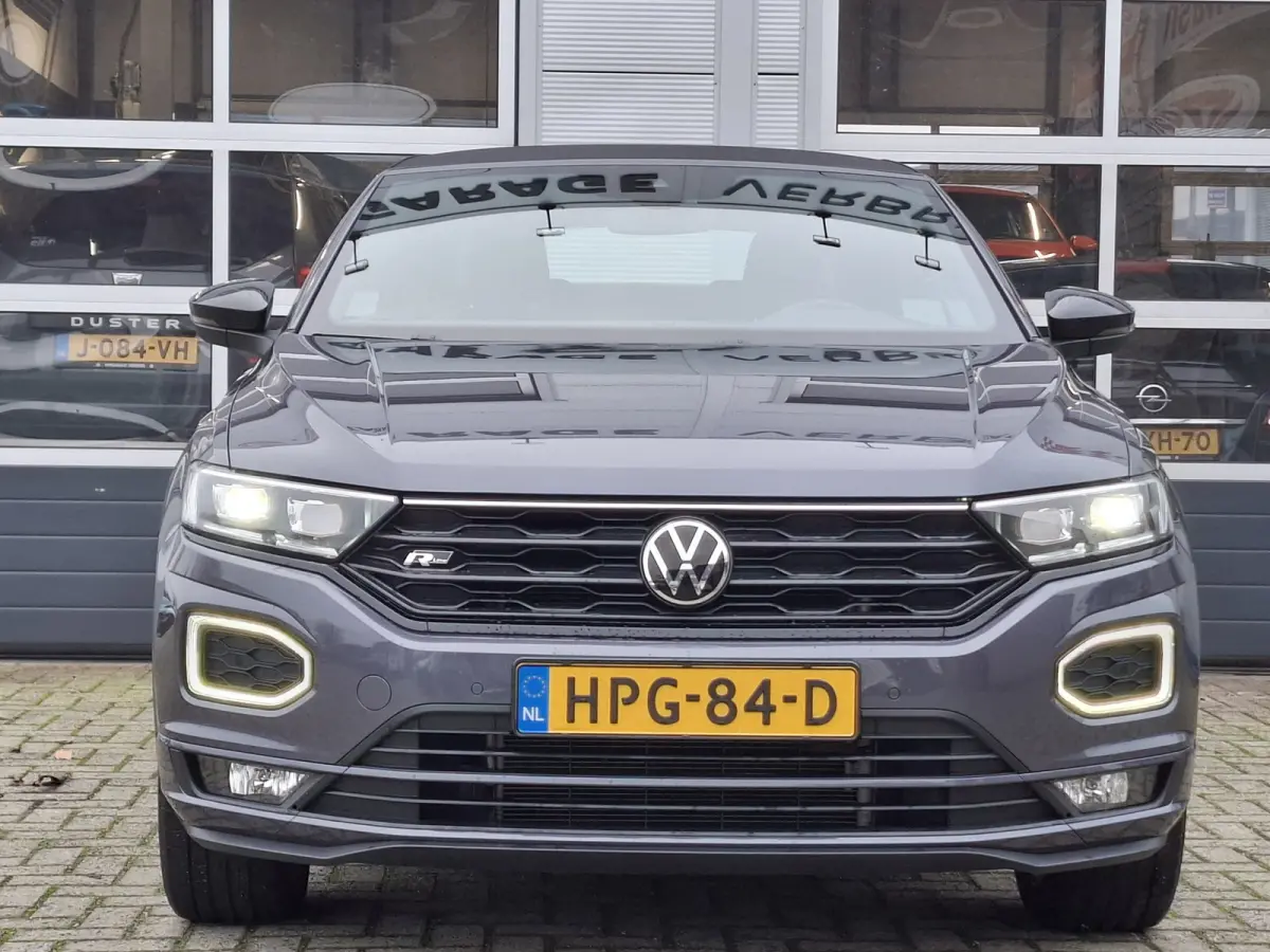 1.5 TSI R-Line | Navigatie/Android/Apple Carplay | LM Velgen 17" | Voorstoelen/Stuurwiel Verwarmd | Adaptive Cruise Control | Achteruitrijcamera | Airco |