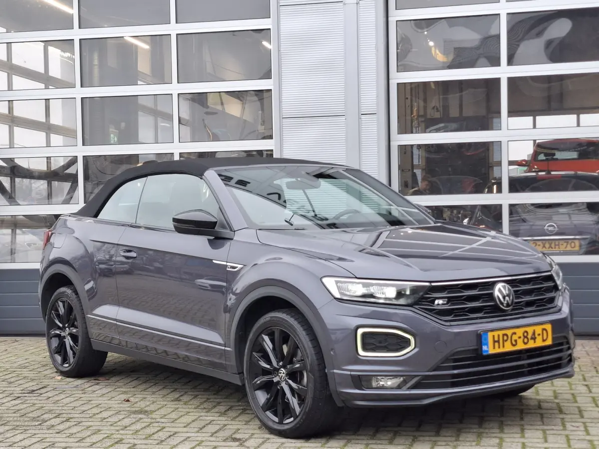 1.5 TSI R-Line | Navigatie/Android/Apple Carplay | LM Velgen 17" | Voorstoelen/Stuurwiel Verwarmd | Adaptive Cruise Control | Achteruitrijcamera | Airco |