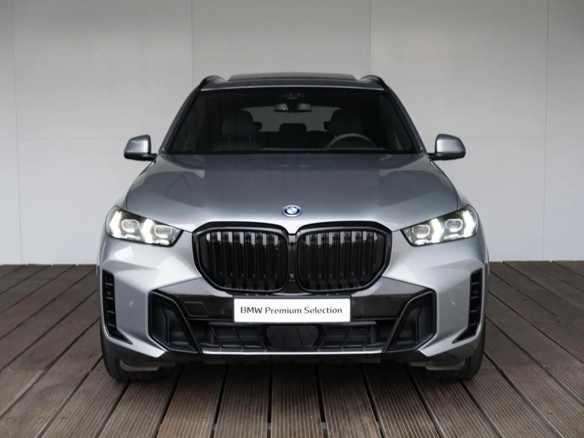 xDrive50e SoH 100% | M Sportpakket | Sky Lounge |Innovation Pack | Harman Kardon | Comfort Access | Stoelverwarming | 22'' |