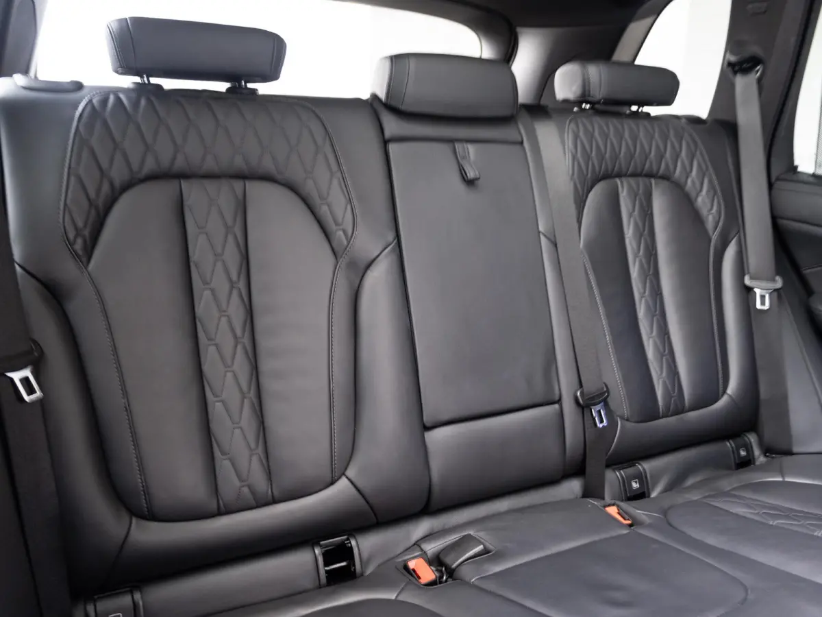 xDrive50e SoH 100% | M Sportpakket | Sky Lounge |Innovation Pack | Harman Kardon | Comfort Access | Stoelverwarming | 22'' |