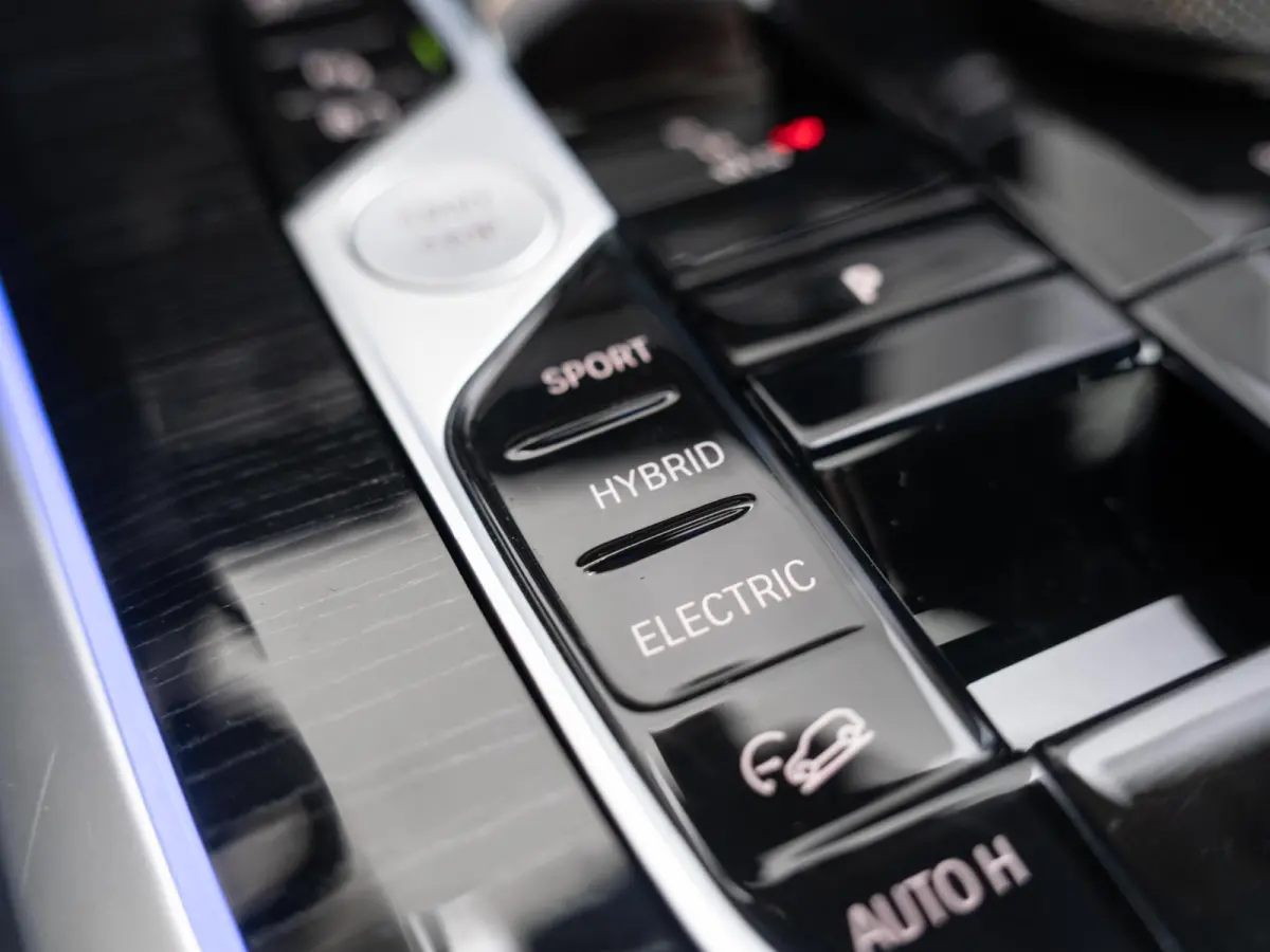 xDrive50e SoH 100% | M Sportpakket | Sky Lounge |Innovation Pack | Harman Kardon | Comfort Access | Stoelverwarming | 22'' |