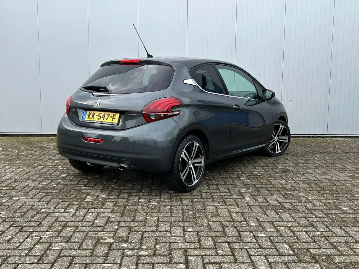 1.2 PureTech GT-line Airco/Bluetooth/Cruise