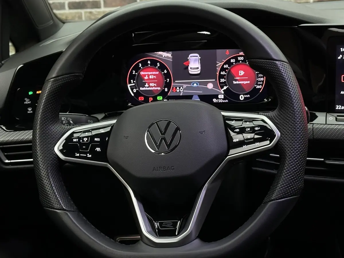 1.5 eTSI R-Line Dodehoek herkenning | Camera | Virtual display | Keyless entry