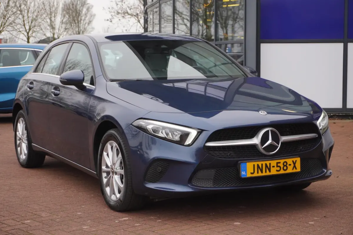 250 e Business Line PHEV / Camera / Navi / Stoelverwarm. / LED / SUPER PRIJS + APK 10-2028