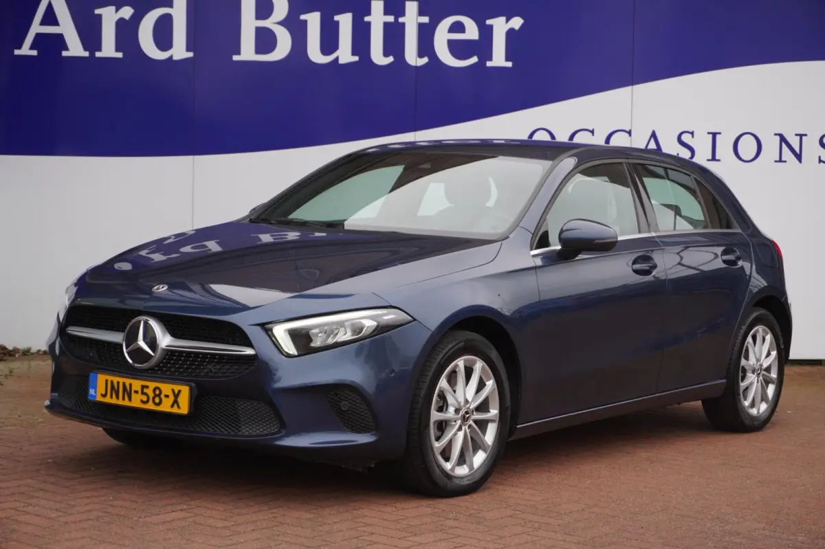 250 e Business Line PHEV / Camera / Navi / Stoelverwarm. / LED / SUPER AANBIEDING