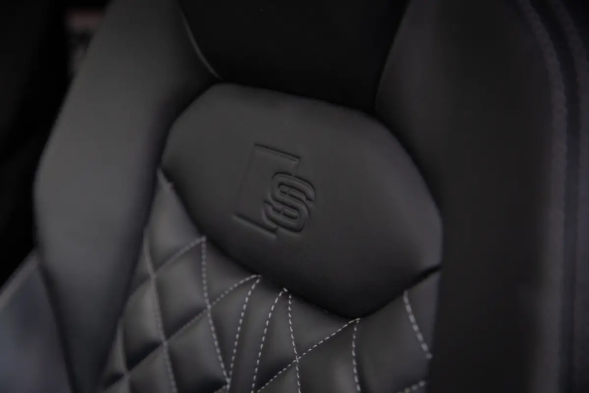 55 TFSI e quattro Pro Line Advanced , RS-seats, 3D-camera, Luchtvering, Head-up display, Apple Carplay, S-line