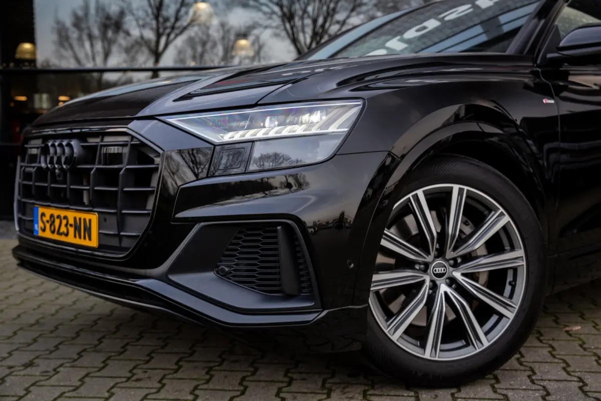 55 TFSI e quattro Pro Line Advanced , RS-seats, 3D-camera, Luchtvering, Head-up display, Apple Carplay, S-line